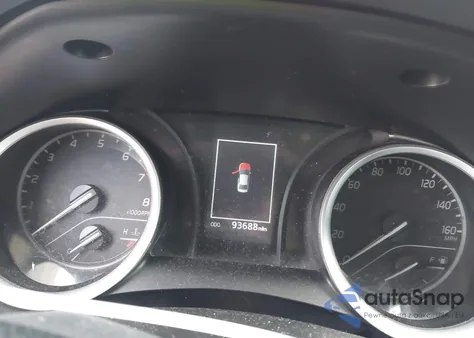 2022 Toyota Camry Le z USA, uszkodzony, nr VIN 4T1C11AK5NU694504